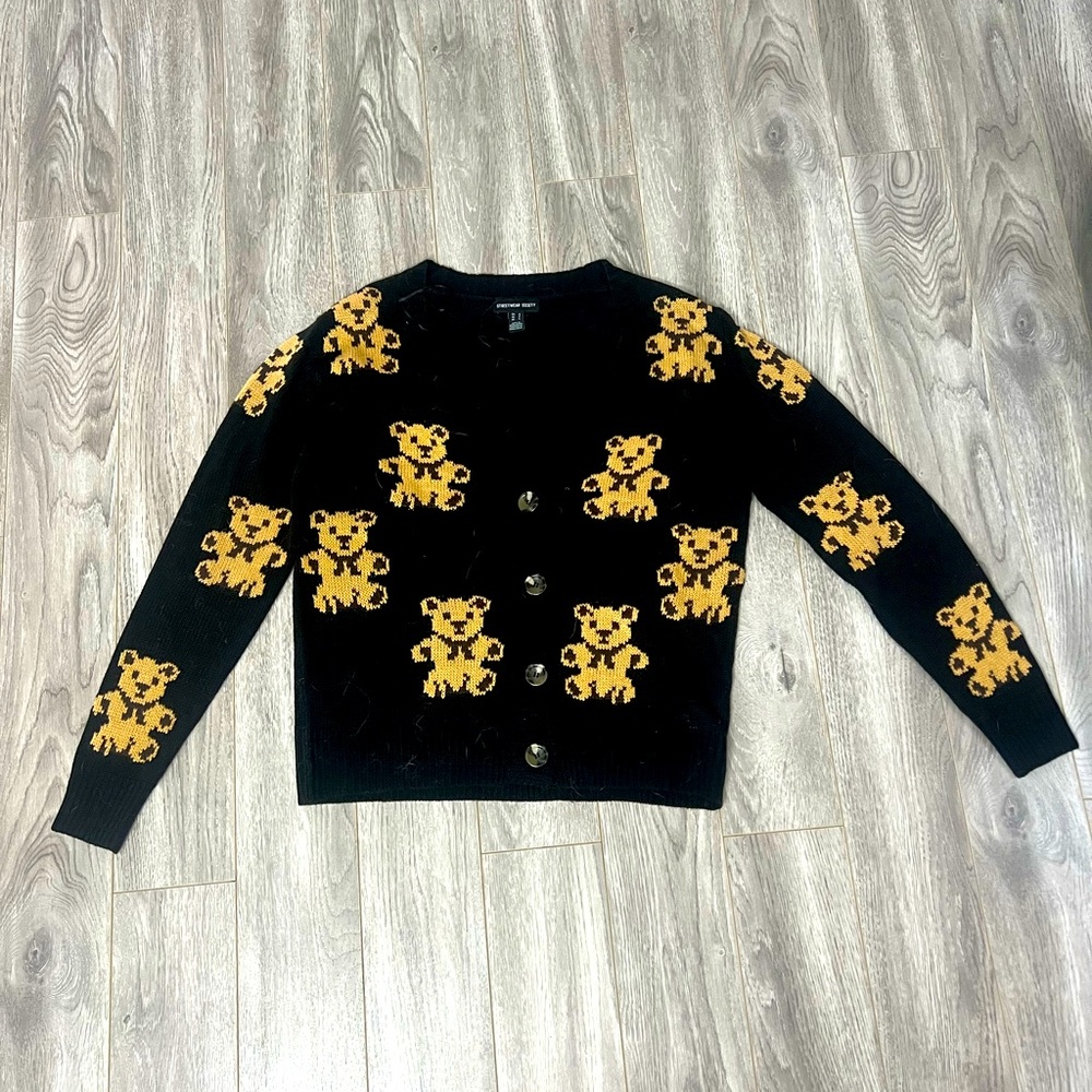 Women’s teddy bear cardigan size small